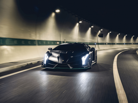 This Rare Lamborghini Veneno to be Auctioned by Sotheby
