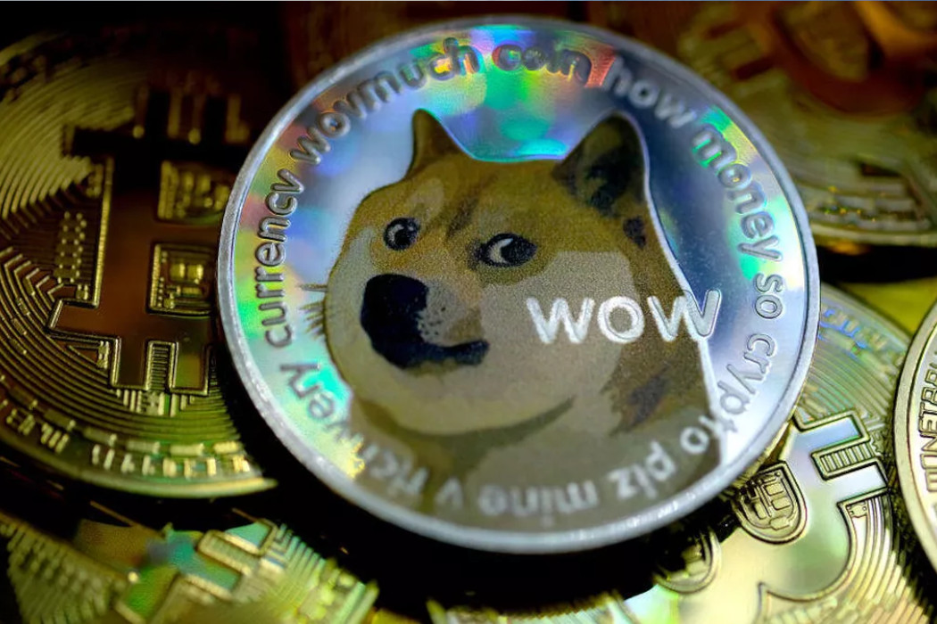 Dogecoin: SpaceX Is Launching a Moon Satellite Funded by the Crypto