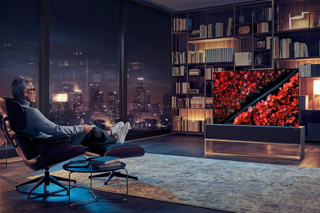 LG R1 Rollable OLED TV