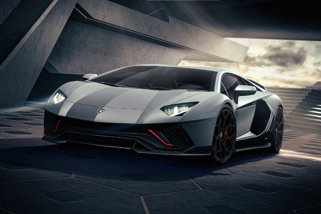 Here's Your First Look At the New Lamborghini Aventador Ultimae